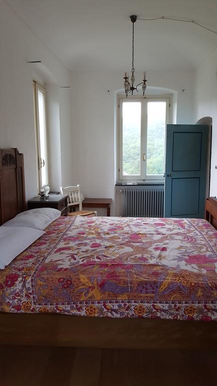 Rural House Rondini Hotel Camposasco Kültér fotó
